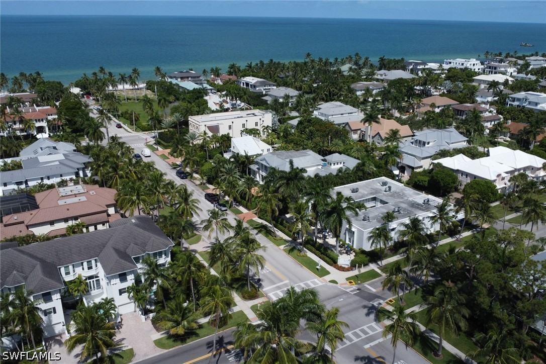2 Bed Condominium for Sale in Naples, photo 34
