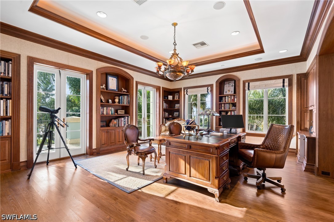 5 Bed Pool Home for Sale in Olde Naples, photo 34