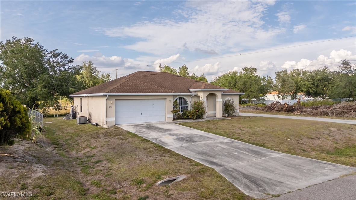 4 Bed SingleFamilyResidence for Sale in Lehigh Acres, FL — photo 35