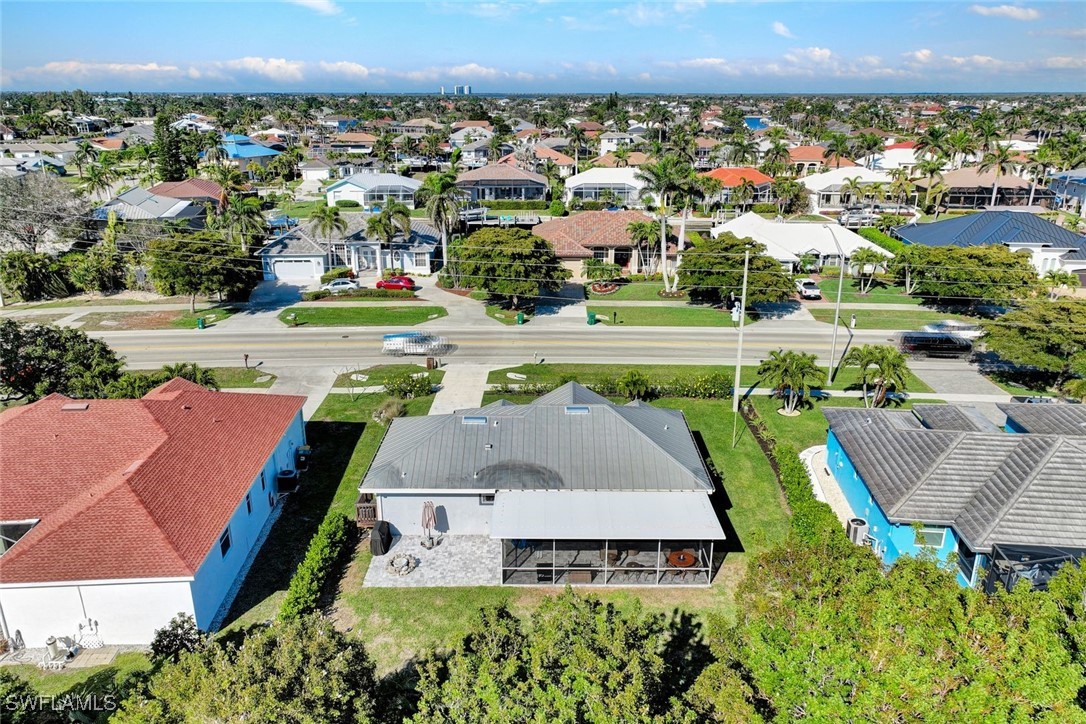 3 Bed SingleFamilyResidence for Sale in Marco Island, photo 35