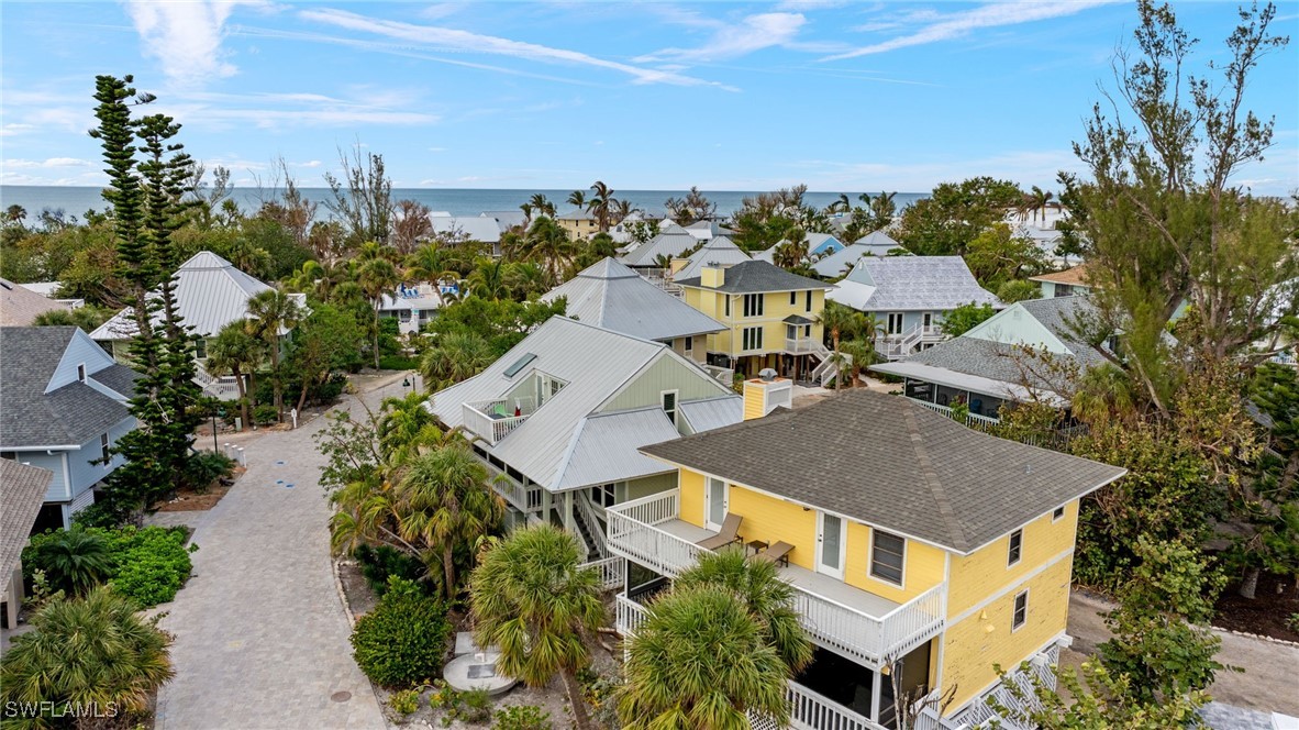2 Bed Waterfront Home for Sale in Captiva, FL, $899,000 — photo 35