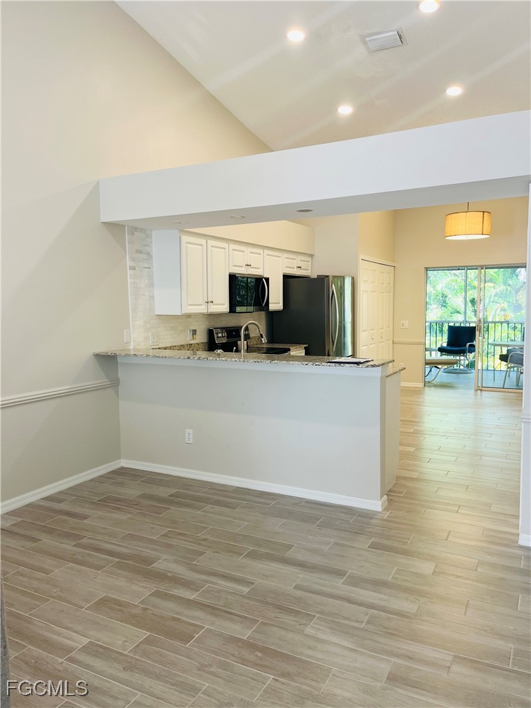 2 Bed Condominium for Sale in Bermuda Isles, photo 35