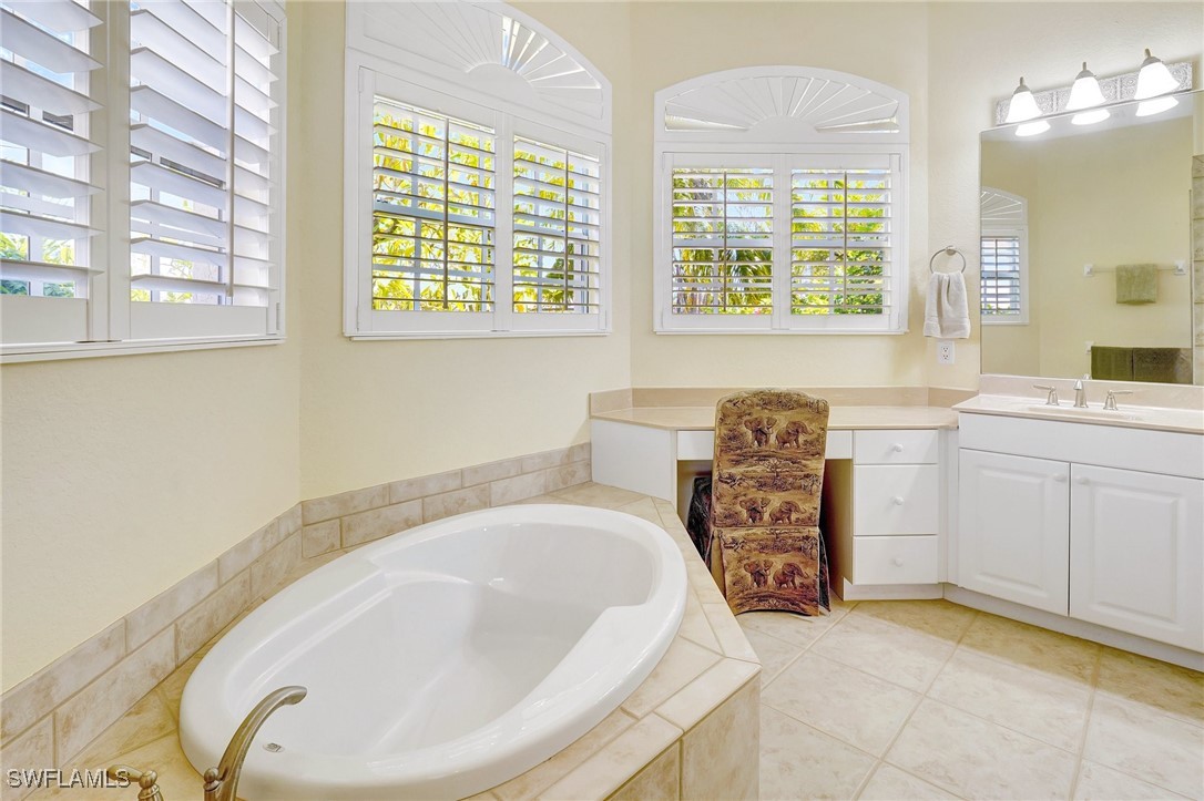 3 Bed Pool Home for Sale in Cape Coral, photo 35