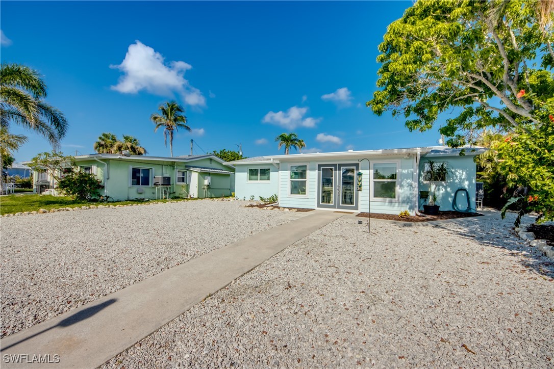 2 Bed Waterfront Home for Sale in Bokeelia, photo 35