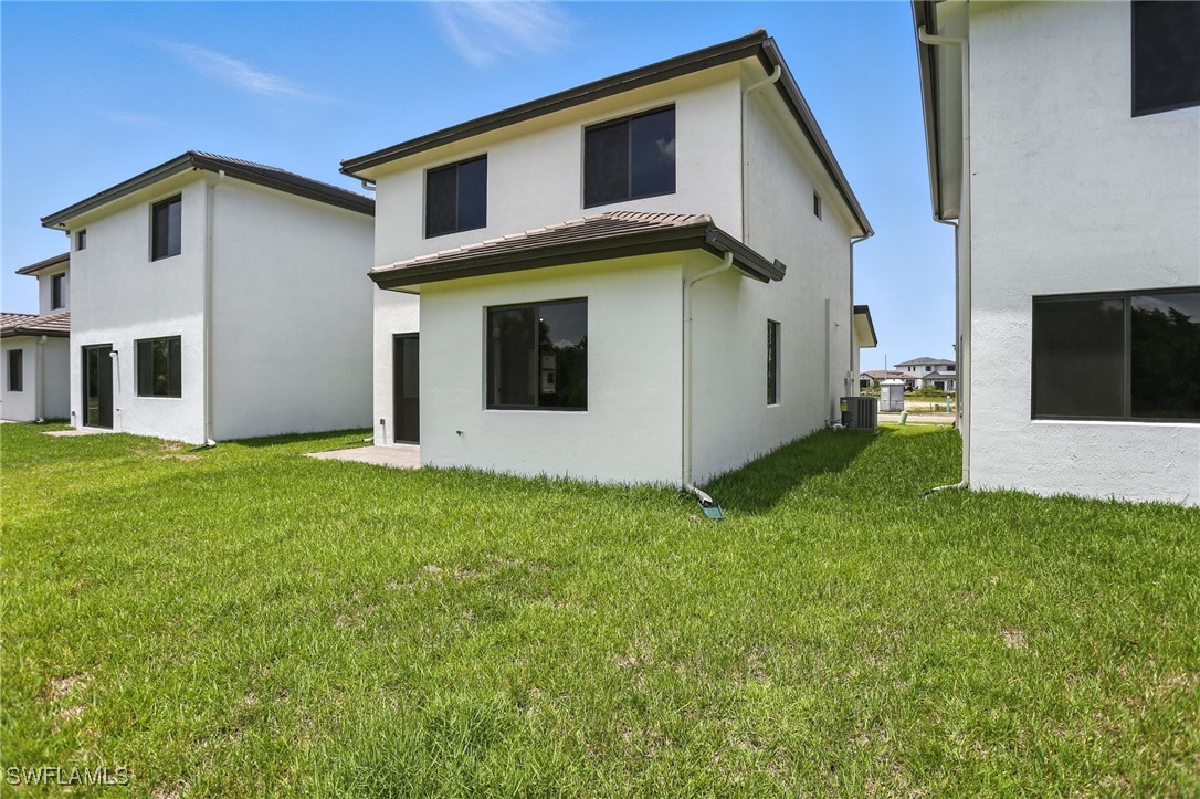 3 Bed SingleFamilyResidence for Sale in Silverwood, FL — photo 35