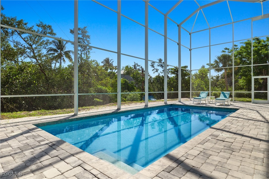 3 Bed Pool Home for Sale in Castaway Estates, photo 35