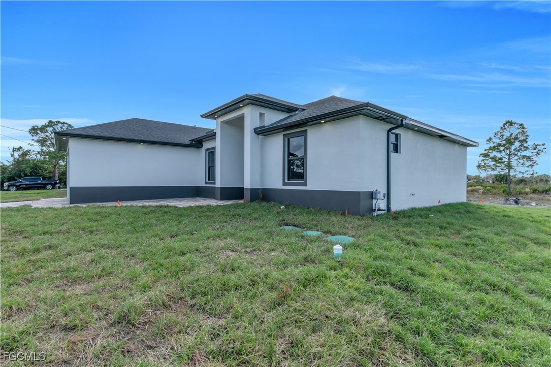 3 Bed SingleFamilyResidence for Sale in Lehigh Acres, photo 35
