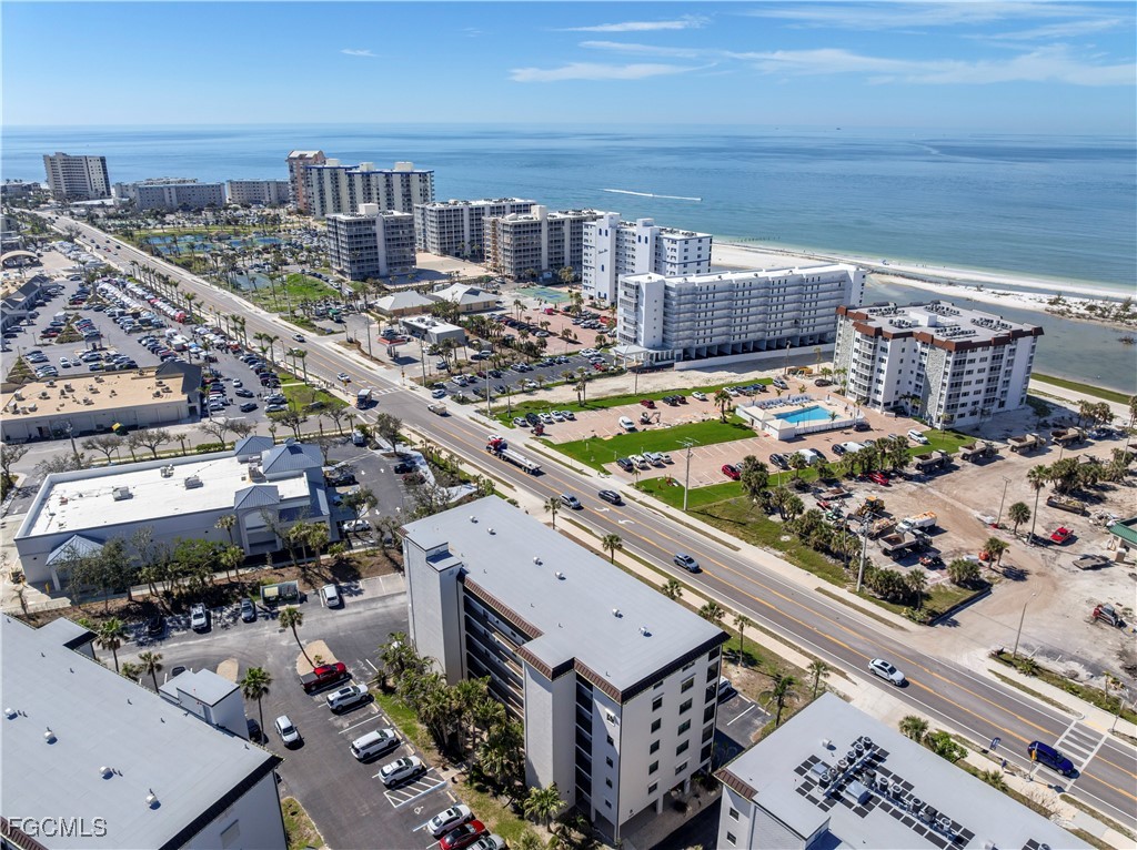 2 Bed Condominium for Sale in Fort Myers Beach, FL, $410,000 — photo 35