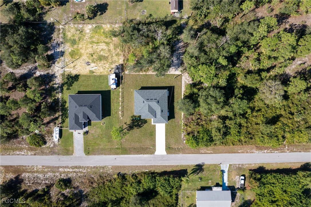 4 Bed SingleFamilyResidence for Sale in Lehigh Acres, photo 35