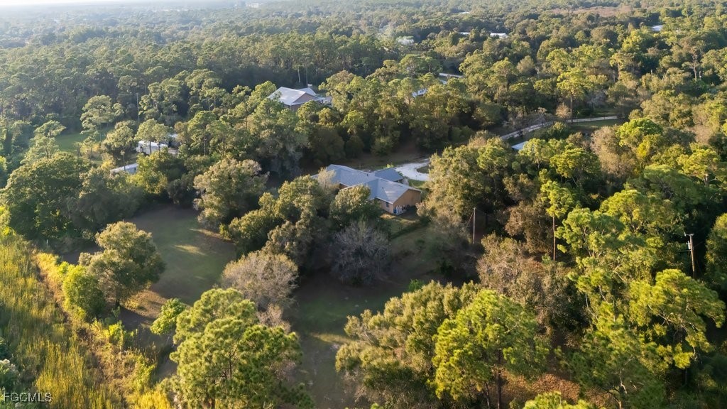 3 Bed SingleFamilyResidence for Sale in North Fort Myers, photo 35