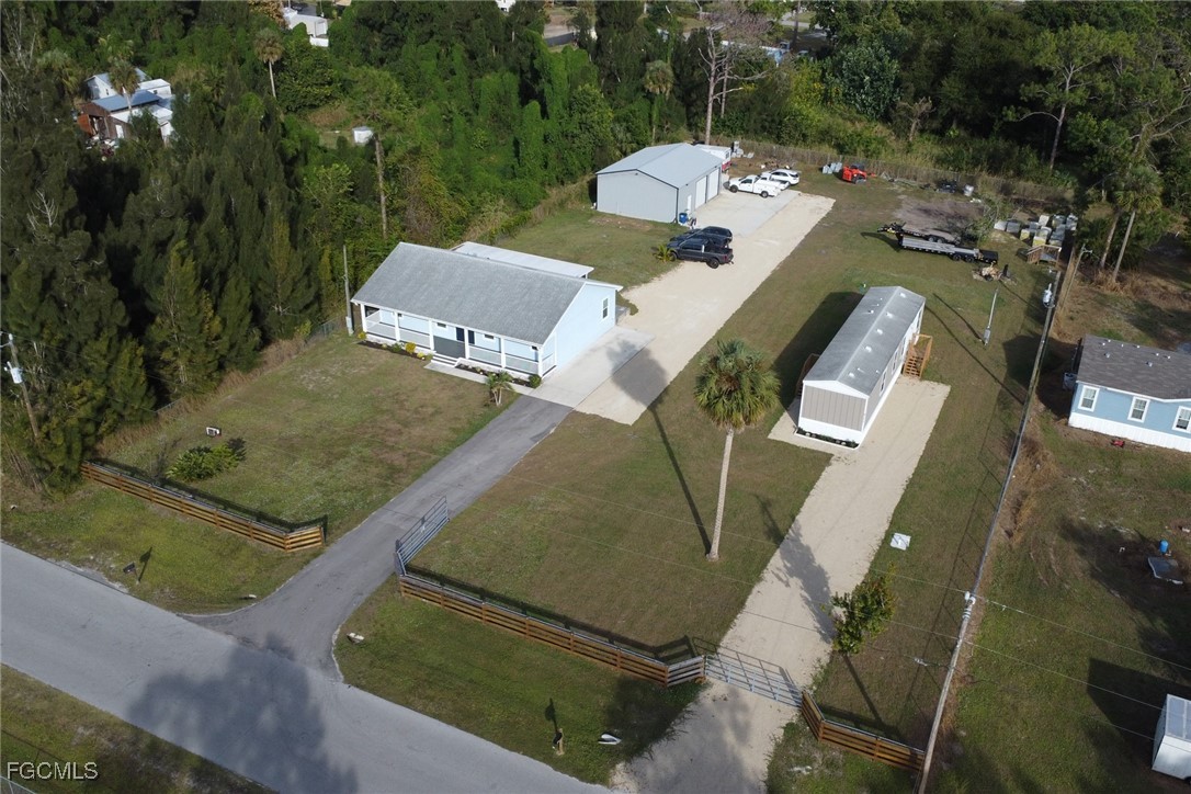 3 Bed SingleFamilyResidence for Sale in Not Applicable, FL — photo 35