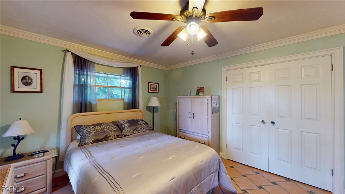 3 Bed Pool Home for Sale in Meadows, photo 35