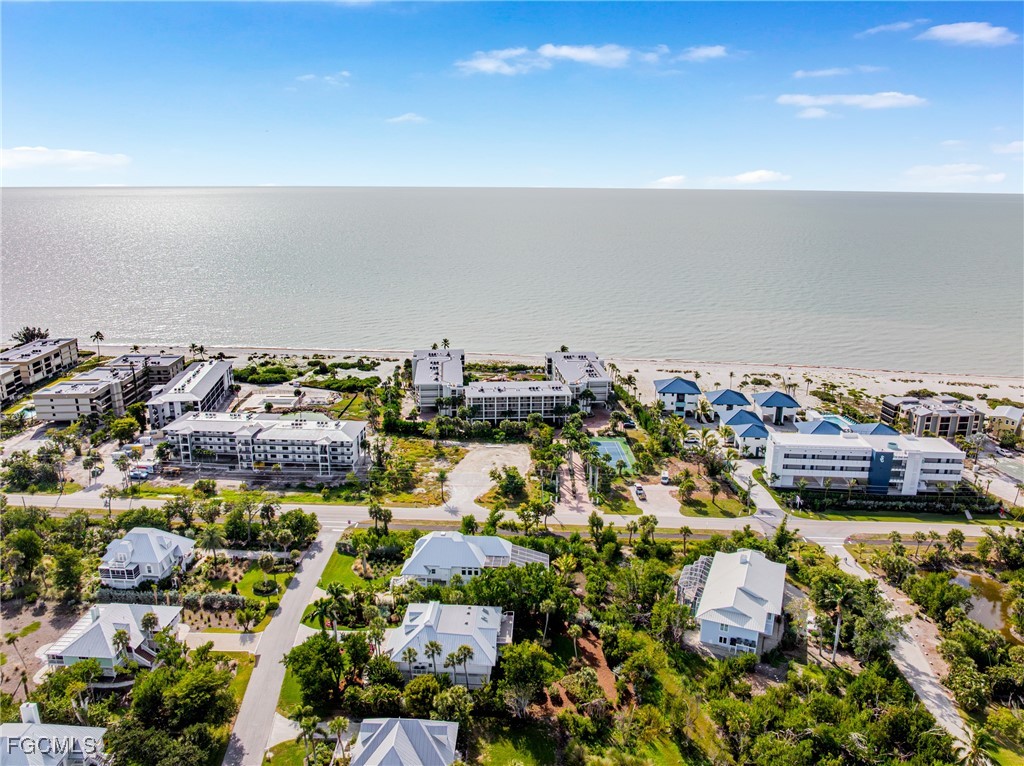 2 Bed Waterfront Home for Sale in Sanibel, photo 35