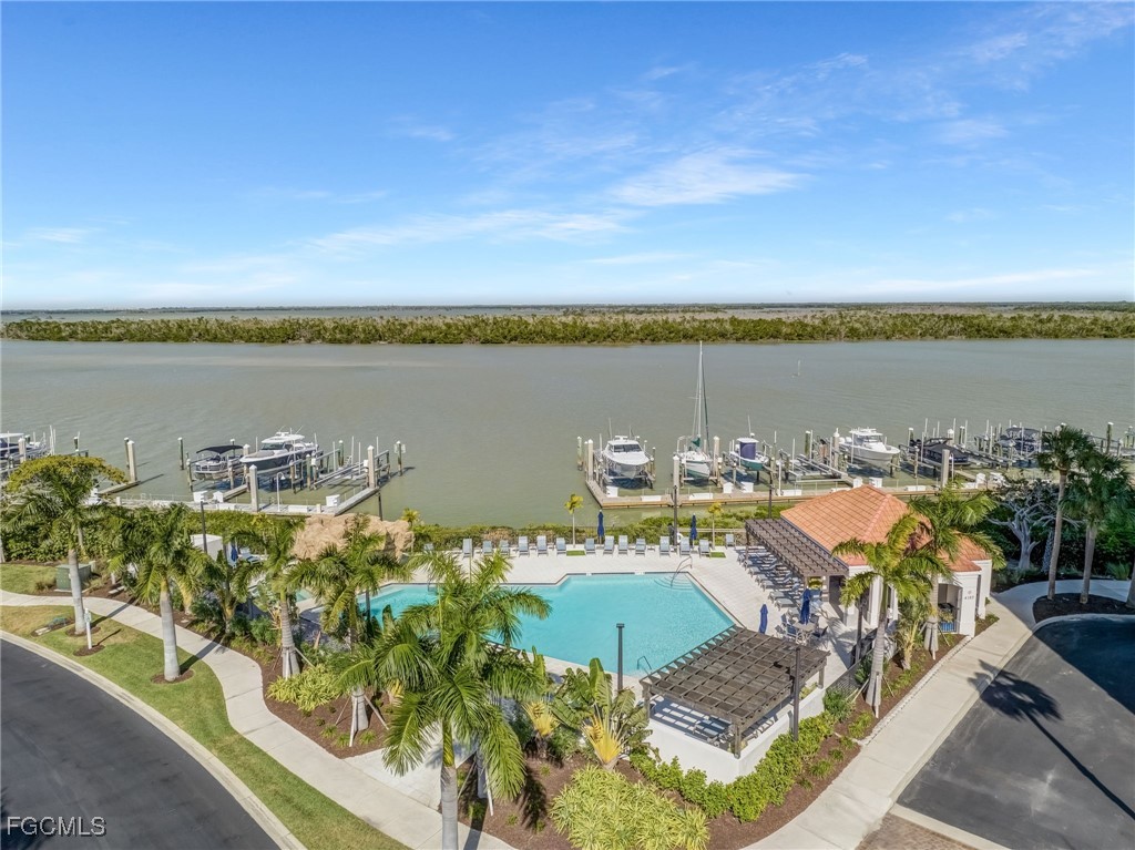 2 Bed Waterfront Home for Sale in Waterside At Bay Beach, photo 35