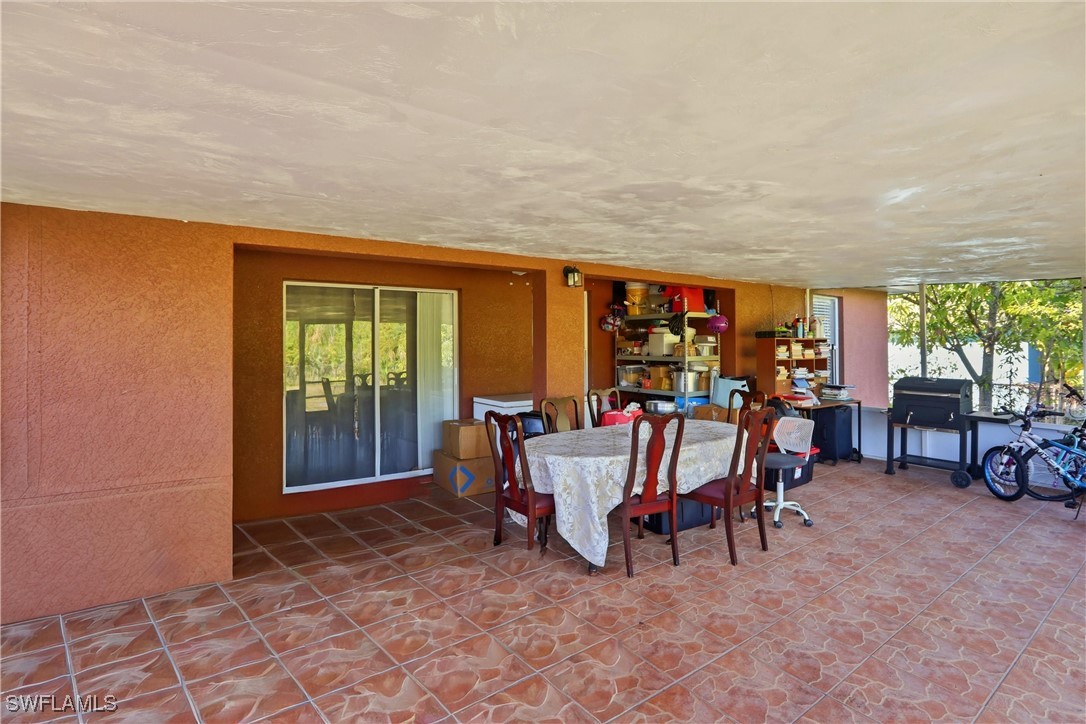 3 Bed SingleFamilyResidence for Sale in Naples, photo 35