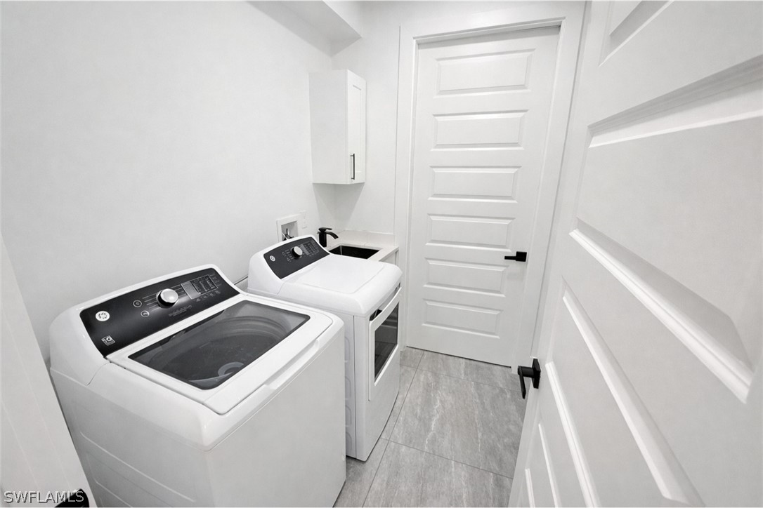 3 Bed SingleFamilyResidence for Sale in Lehigh Acres, photo 35