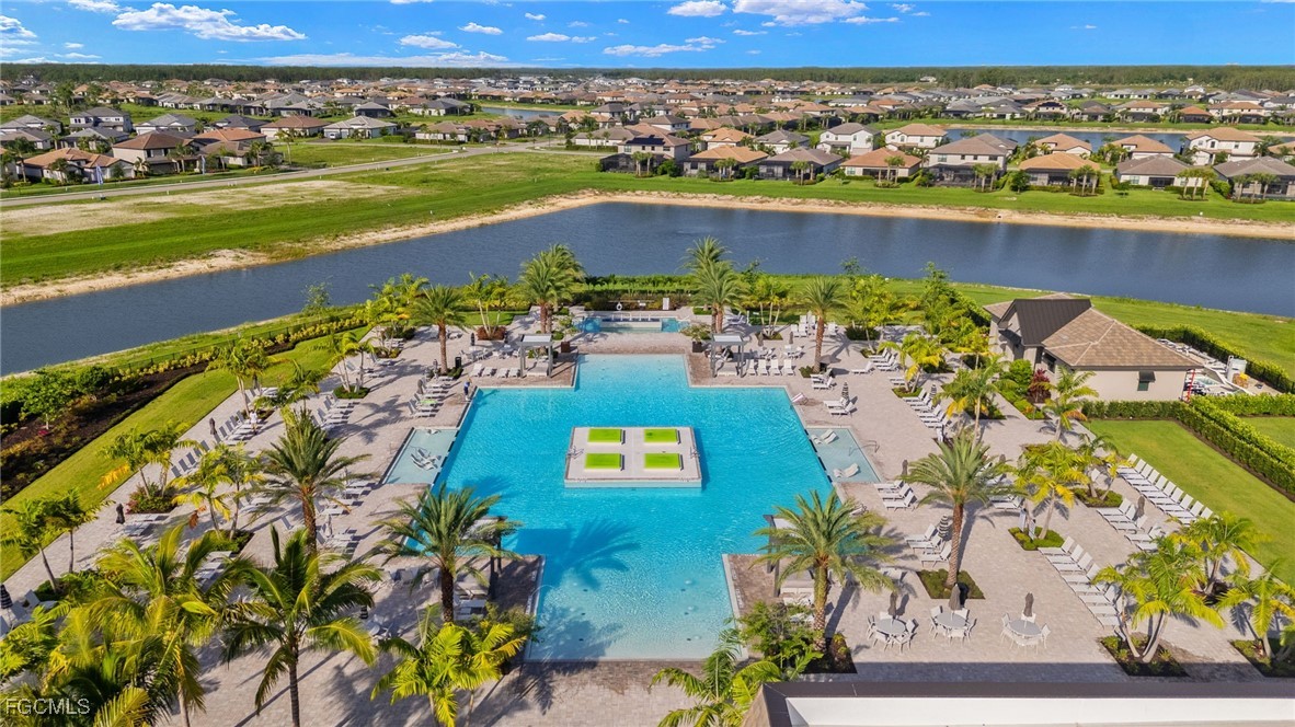 3 Bed SingleFamilyResidence for Sale in Estero, photo 35