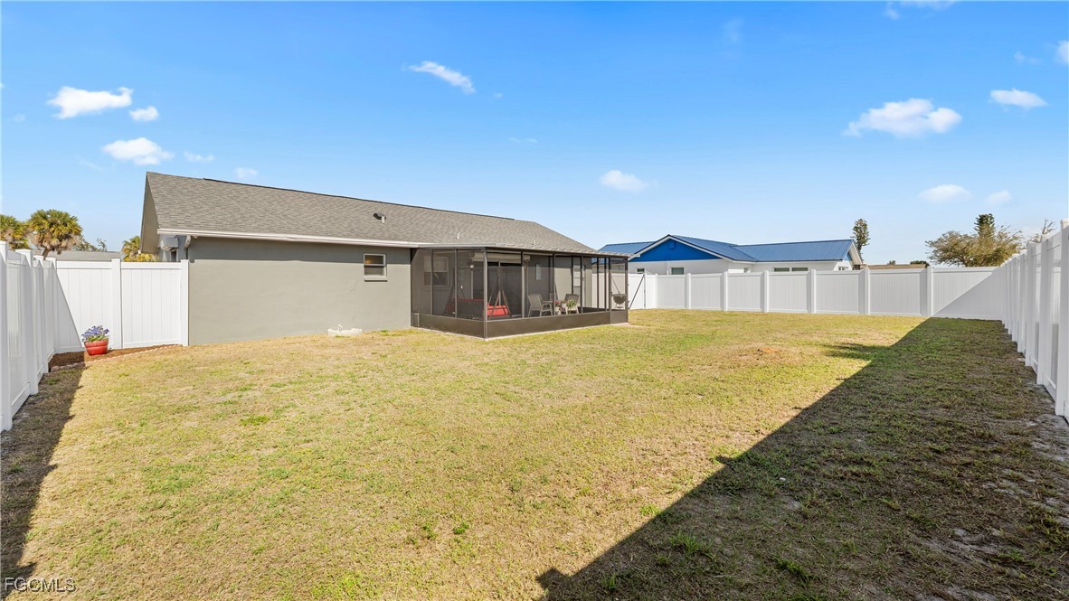 2 Bed SingleFamilyResidence for Sale in Gulf Cove, photo 35
