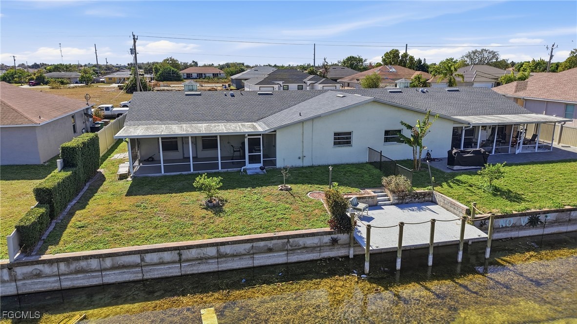 3 Bed Waterfront Home for Sale in Cape Coral, photo 35