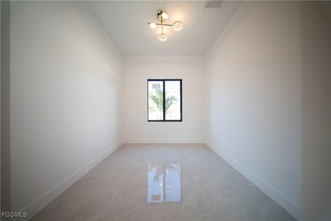 3 Bed SingleFamilyResidence for Sale in Port Labelle, FL — photo 35
