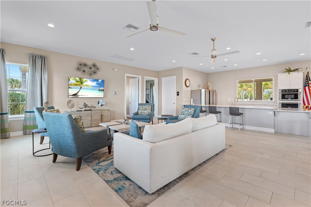 2 Bed Attached for Sale in Punta Gorda, FL, $294,900 — photo 35