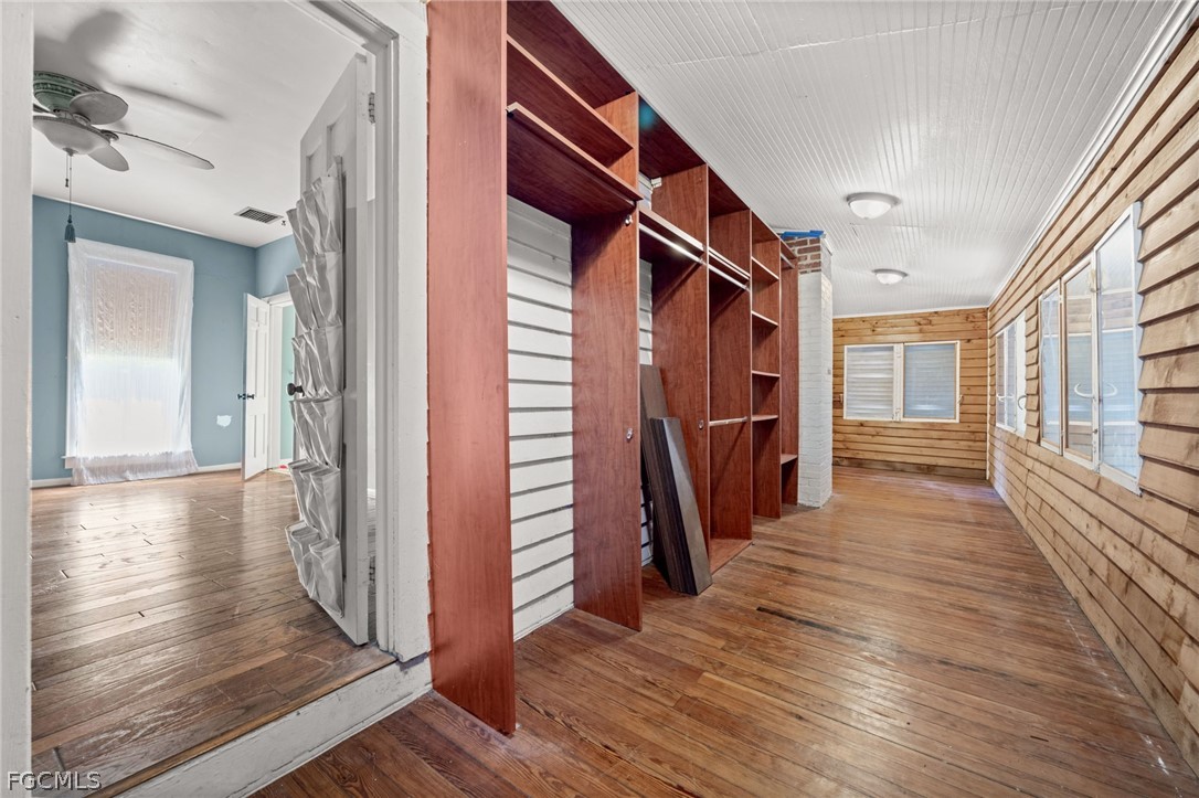 3 Bed SingleFamilyResidence for Sale in Bayshore Park, FL — photo 35