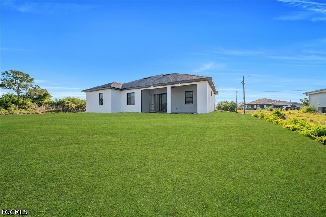 3 Bed SingleFamilyResidence for Sale in Lehigh Acres, photo 35