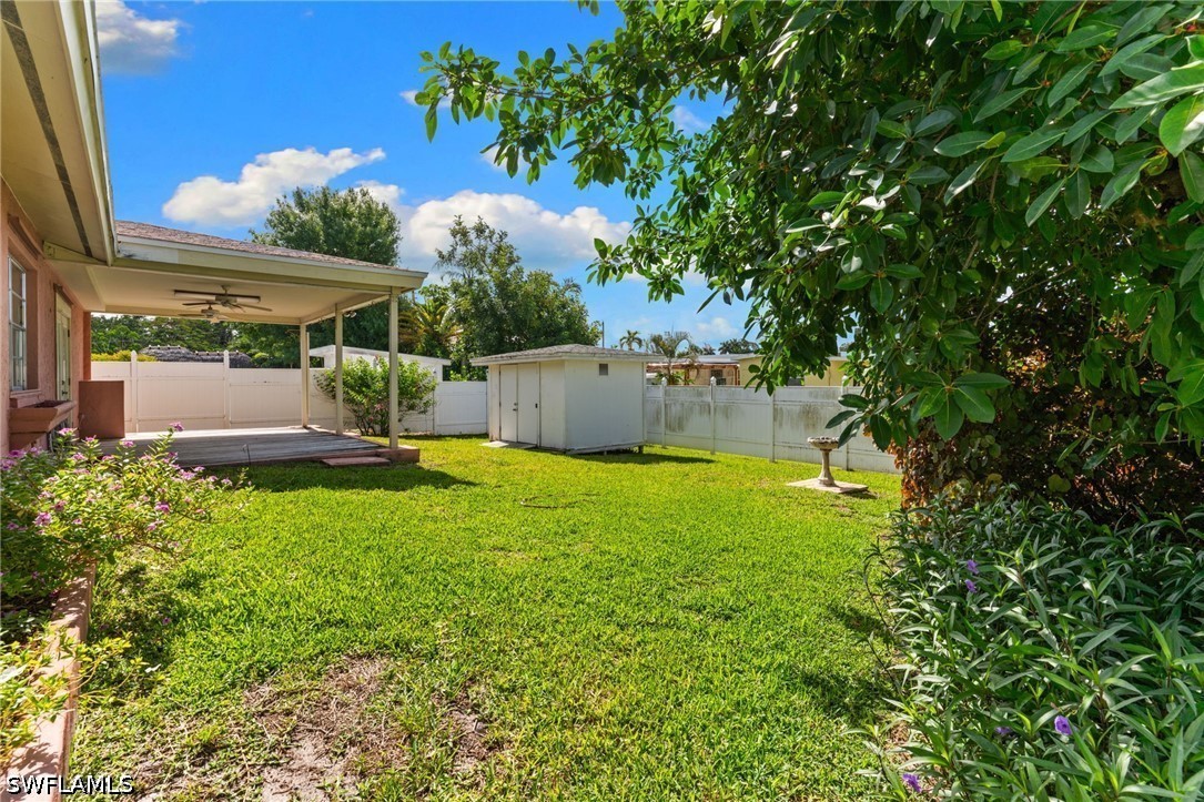 3 Bed SingleFamilyResidence for Sale in Naples, photo 35