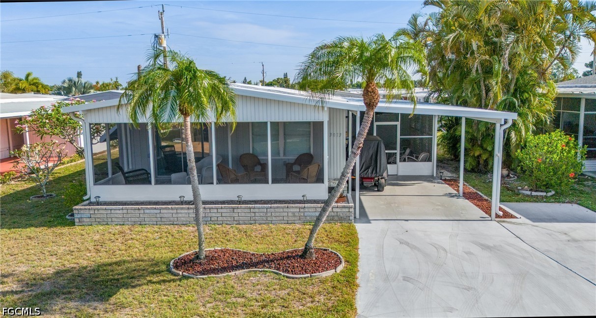 2 Bed ManufacturedHome for Sale in North Fort Myers, FL — photo 35