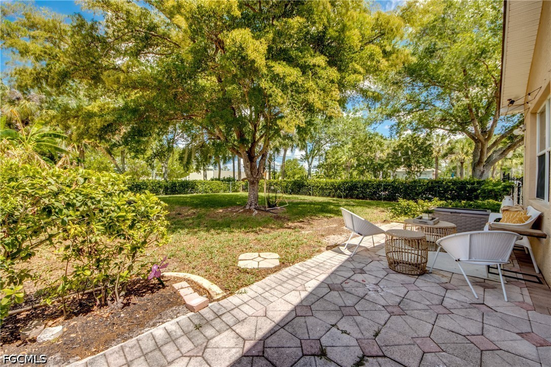 5 Bed SingleFamilyResidence for Sale in Fort Myers, FL — photo 35