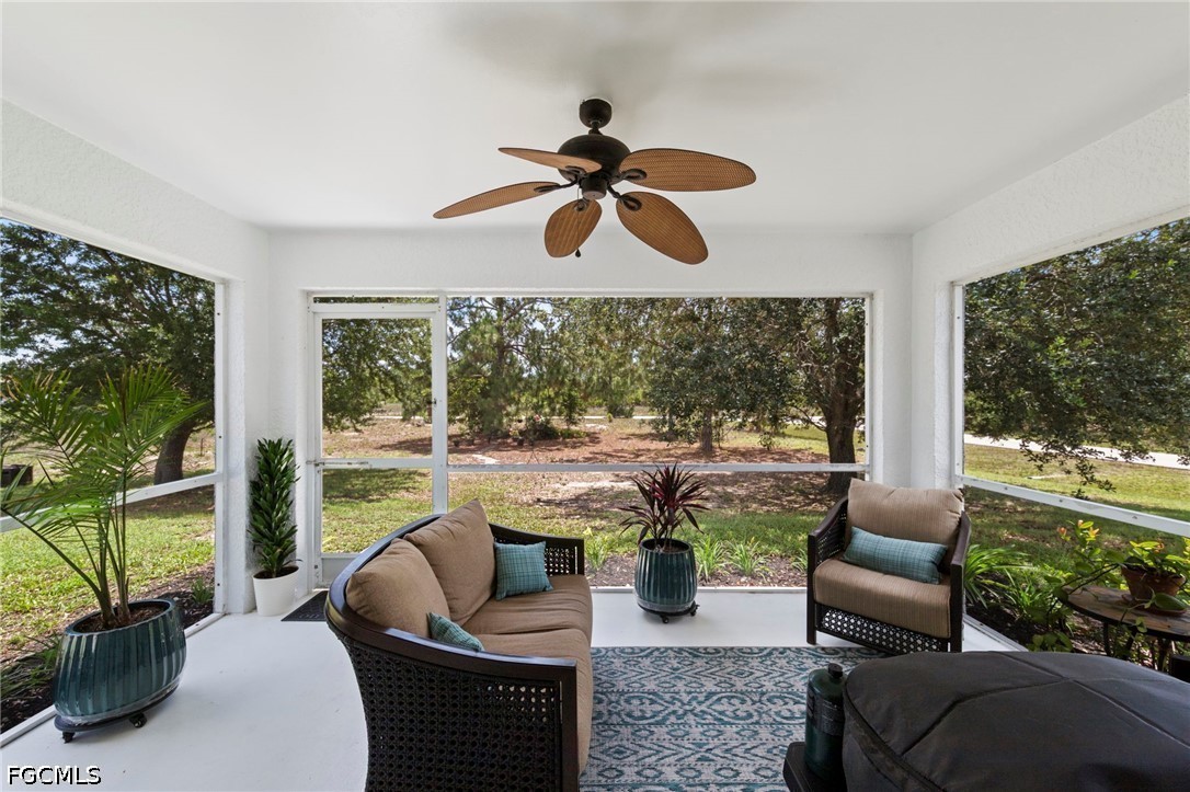 3 Bed SingleFamilyResidence for Sale in Lehigh Acres, photo 35