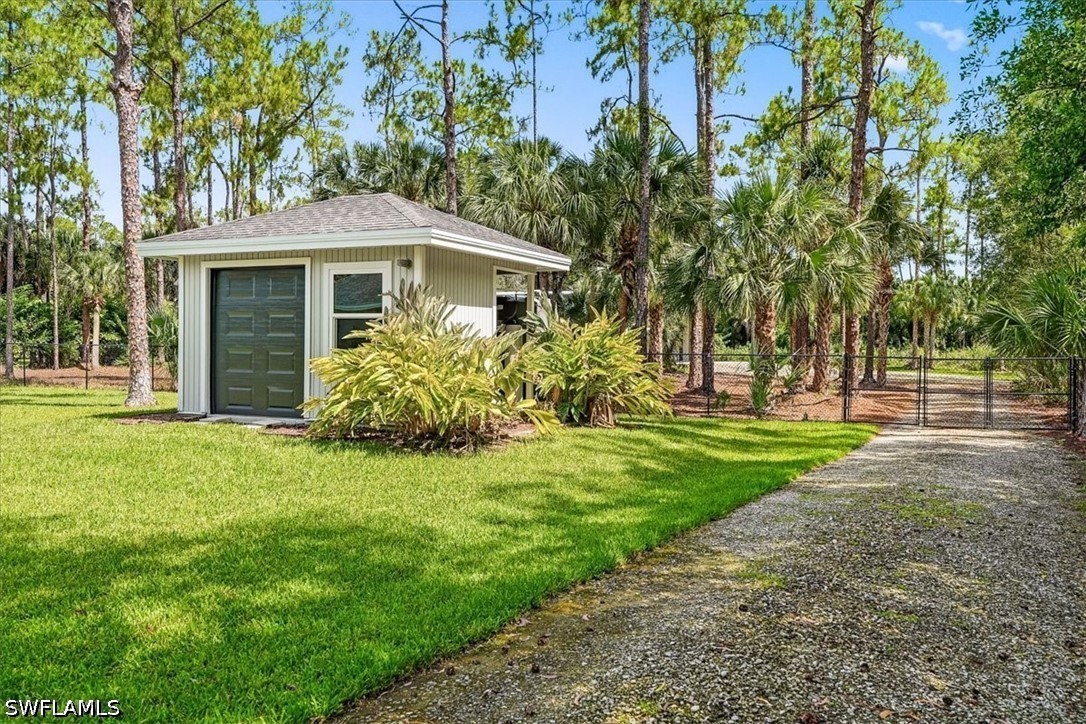4 Bed SingleFamilyResidence for Sale in Naples, photo 35