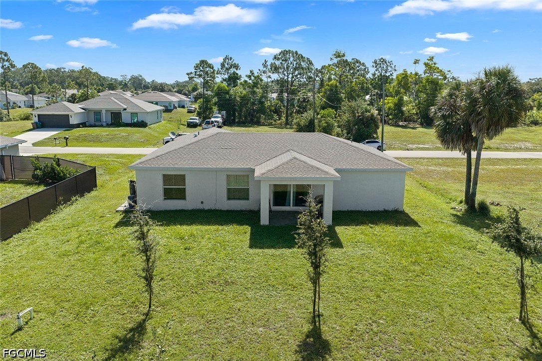3 Bed SingleFamilyResidence for Sale in Cape Coral, photo 35