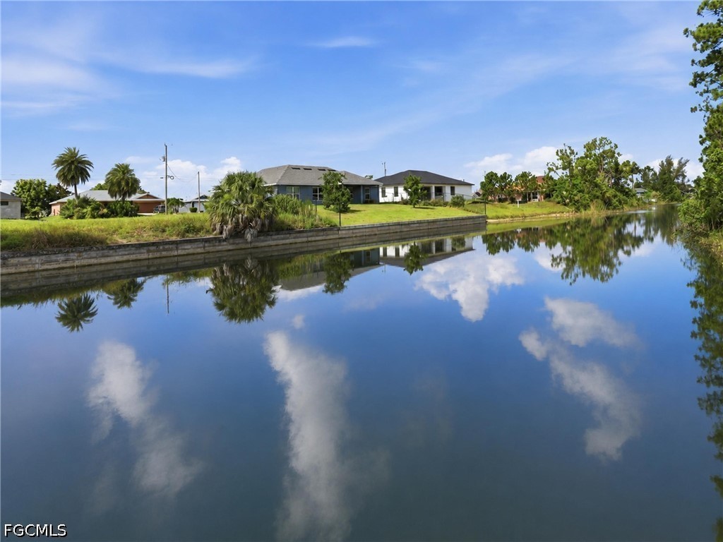 3 Bed Waterfront Home for Sale in Cape Coral, FL, $320,000 — photo 35