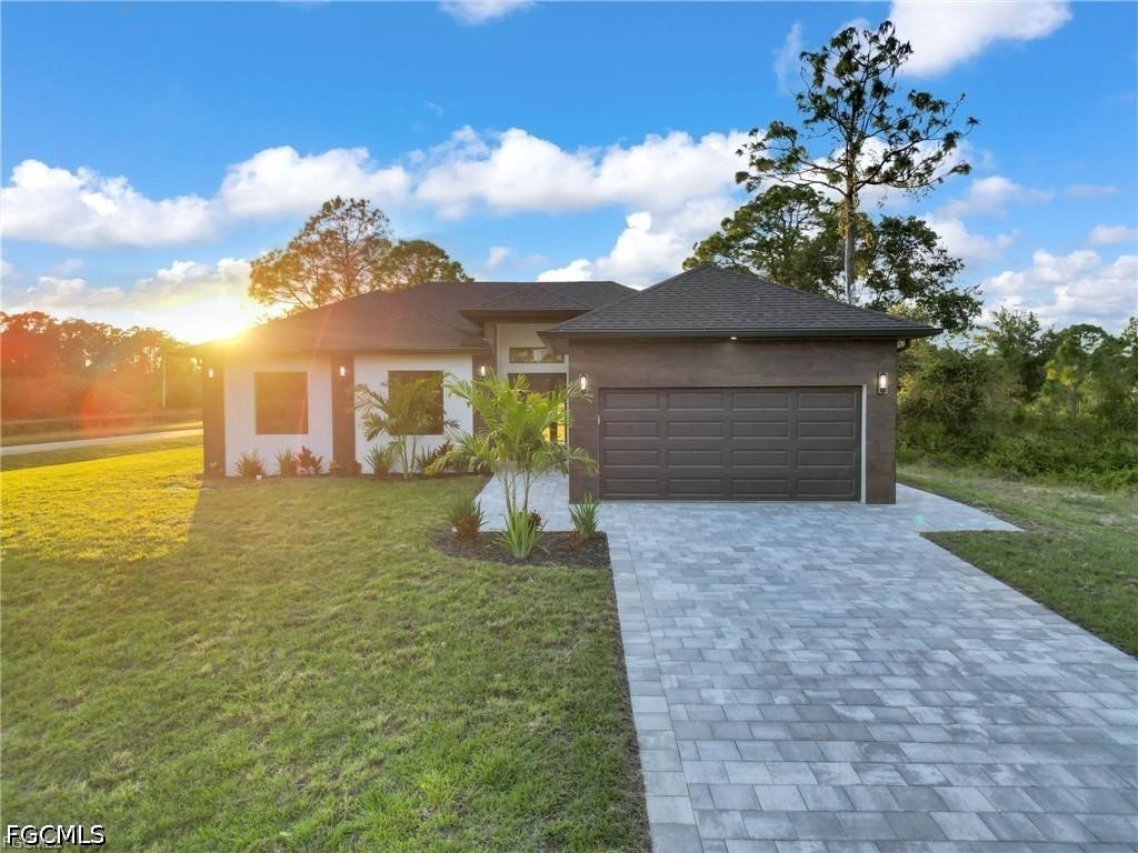 3 Bed SingleFamilyResidence for Sale in Lehigh Acres, FL — photo 35