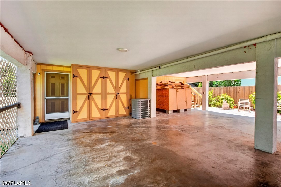 3 Bed SingleFamilyResidence for Sale in Heitmans, FL — photo 35