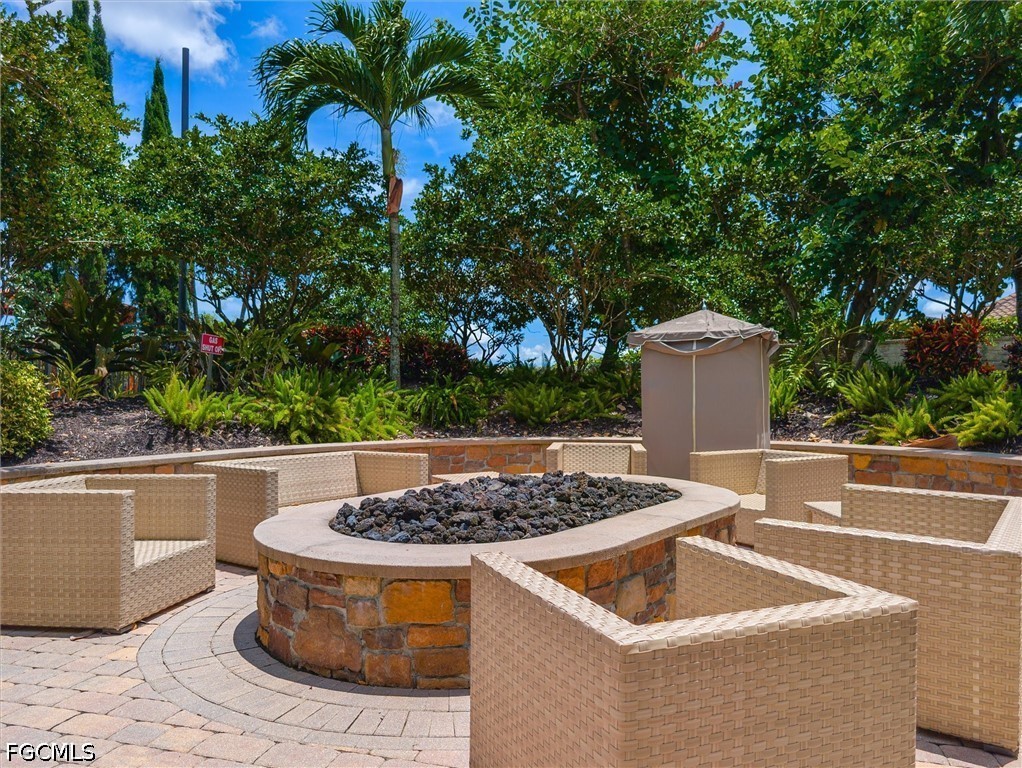 3 Bed Pool Home for Sale in Naples, photo 35