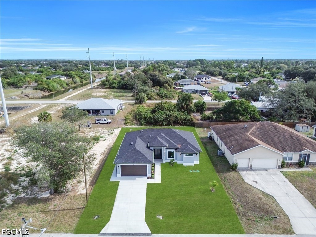 3 Bed SingleFamilyResidence for Sale in Lehigh Acres, FL — photo 35