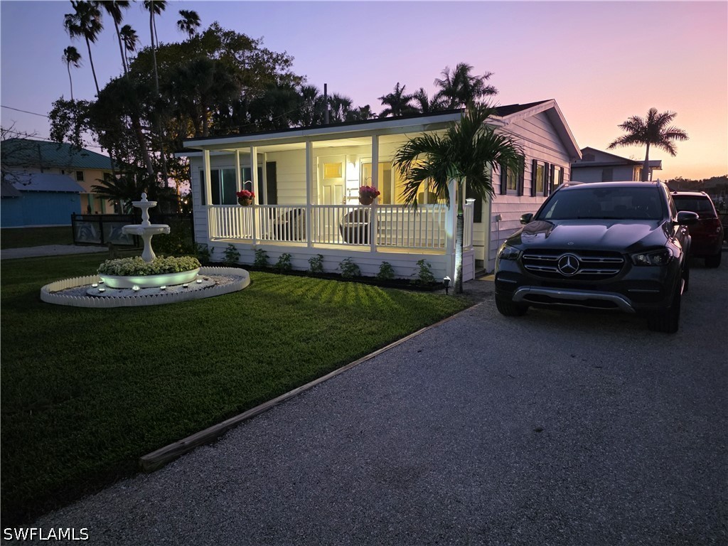 2 Bed SingleFamilyResidence for Sale in Everglades City, FL — photo 35