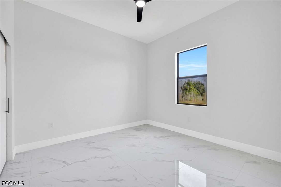 3 Bed SingleFamilyResidence for Sale in Labelle, FL — photo 35