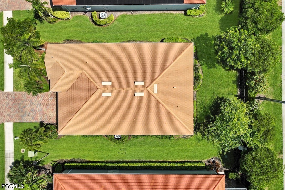 3 Bed SingleFamilyResidence for Sale in Sunset Pointe, FL — photo 35