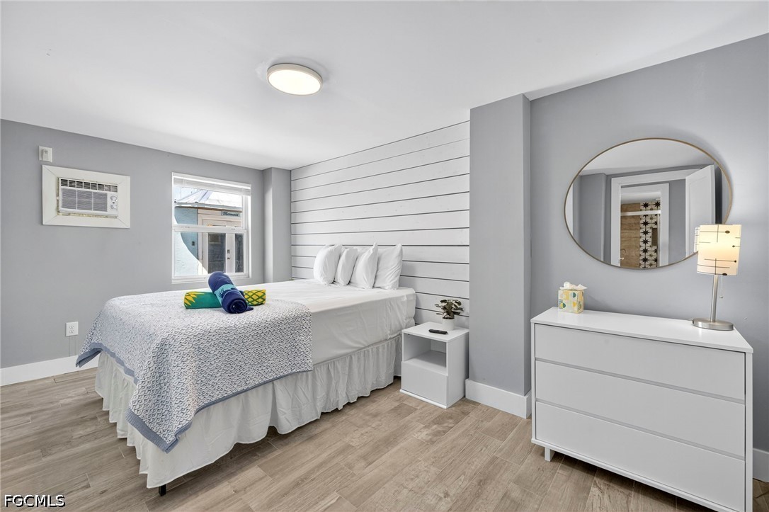 6 Bed Quadruplex for Sale in Seagrape, photo 35