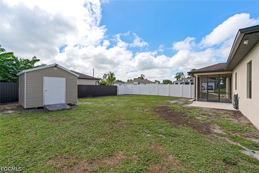 4 Bed SingleFamilyResidence for Sale in Lehigh Acres, photo 35