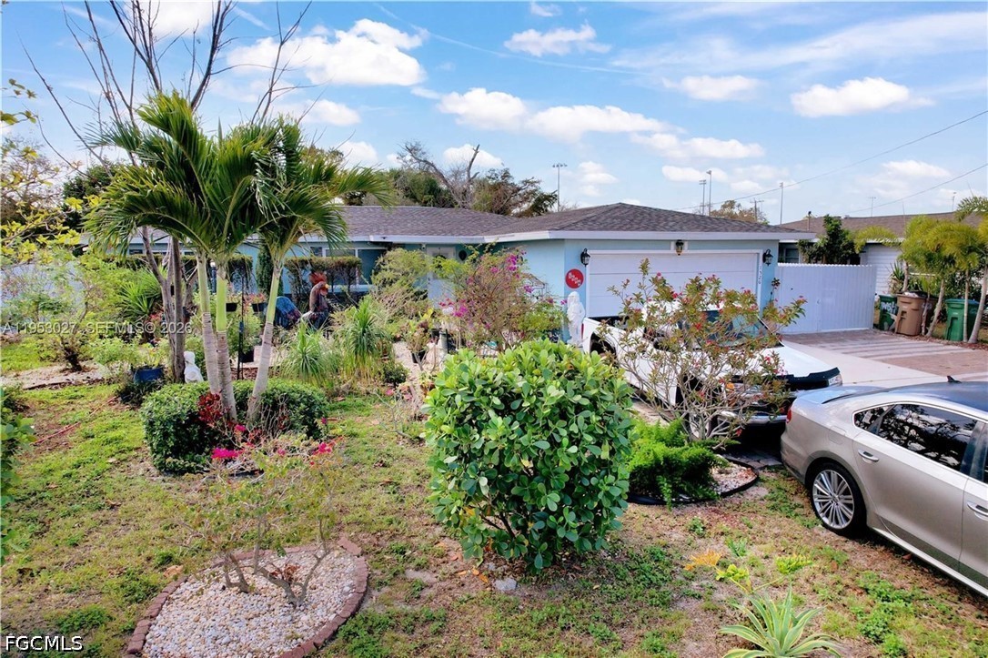4 Bed SingleFamilyResidence for Sale in Cape Coral, FL — photo 35