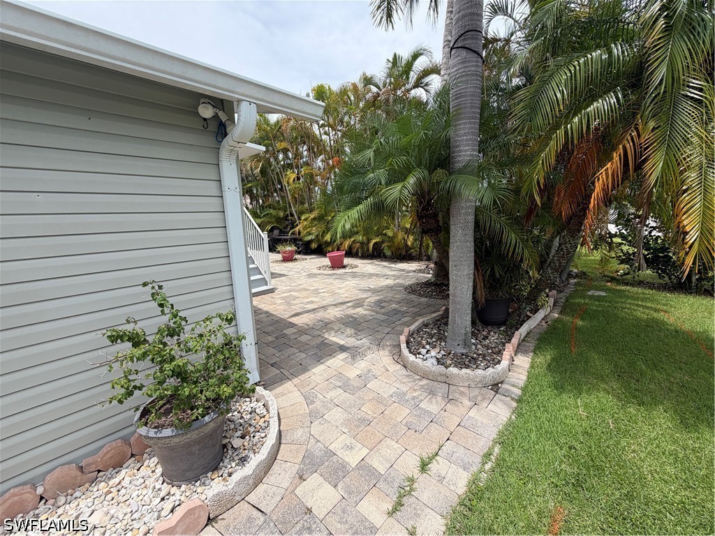 2 Bed SingleFamilyResidence for Sale in Fort Myers, photo 35