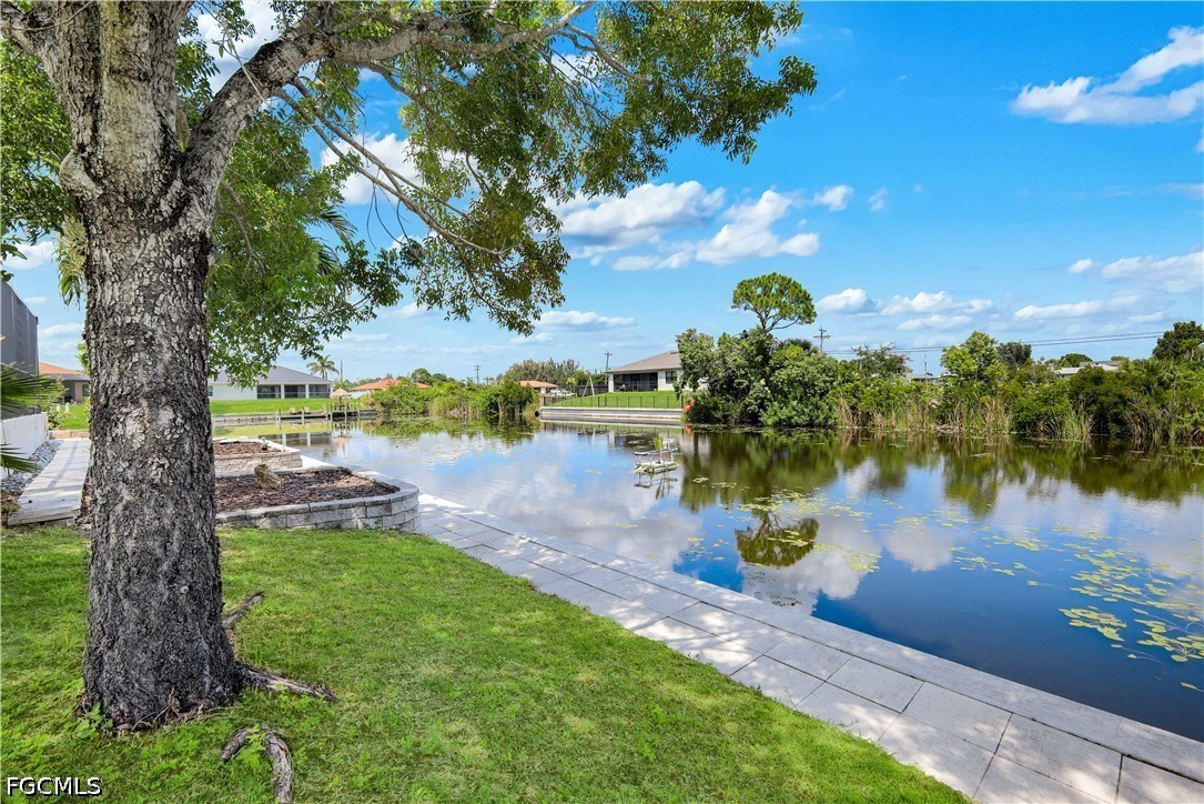 3 Bed Pool Home for Sale in Cape Coral, photo 35