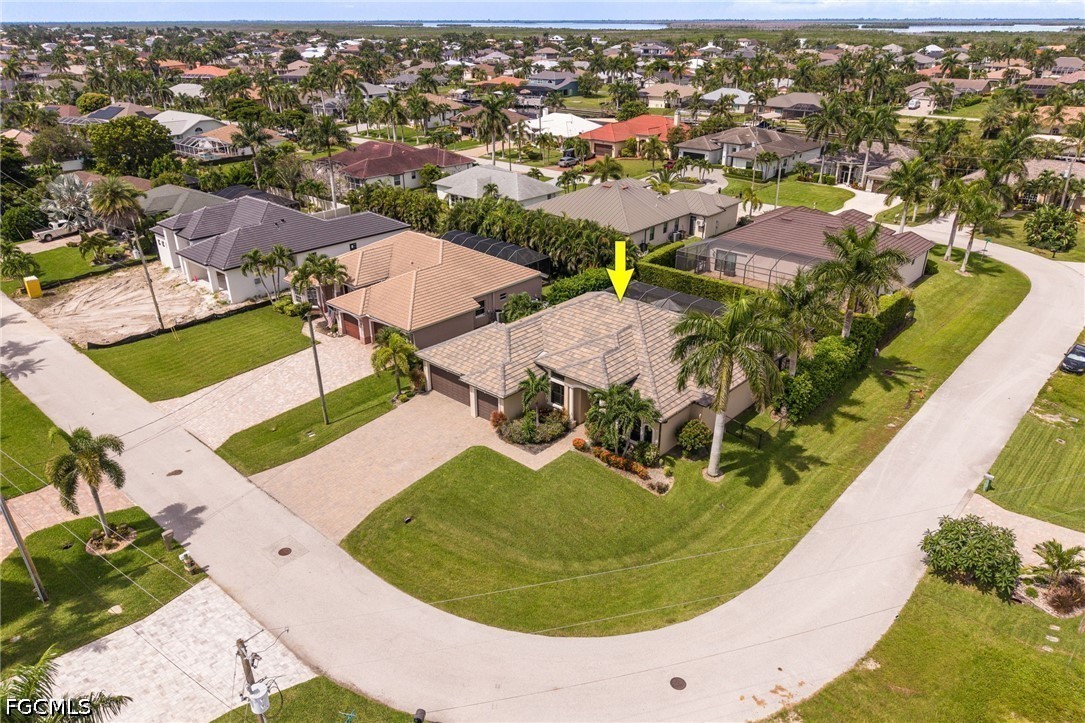 3 Bed Pool Home for Sale in Cape Coral, photo 35