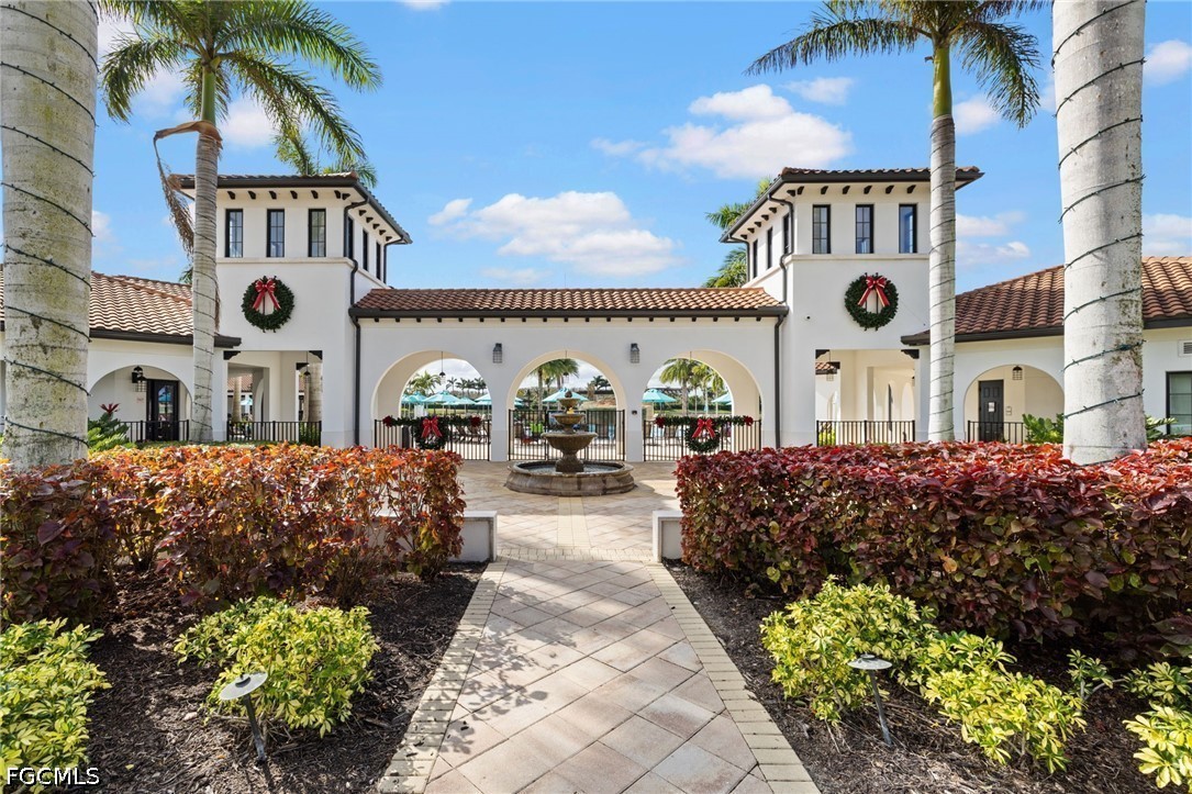 4 Bed SingleFamilyResidence for Sale in Fort Myers, photo 35