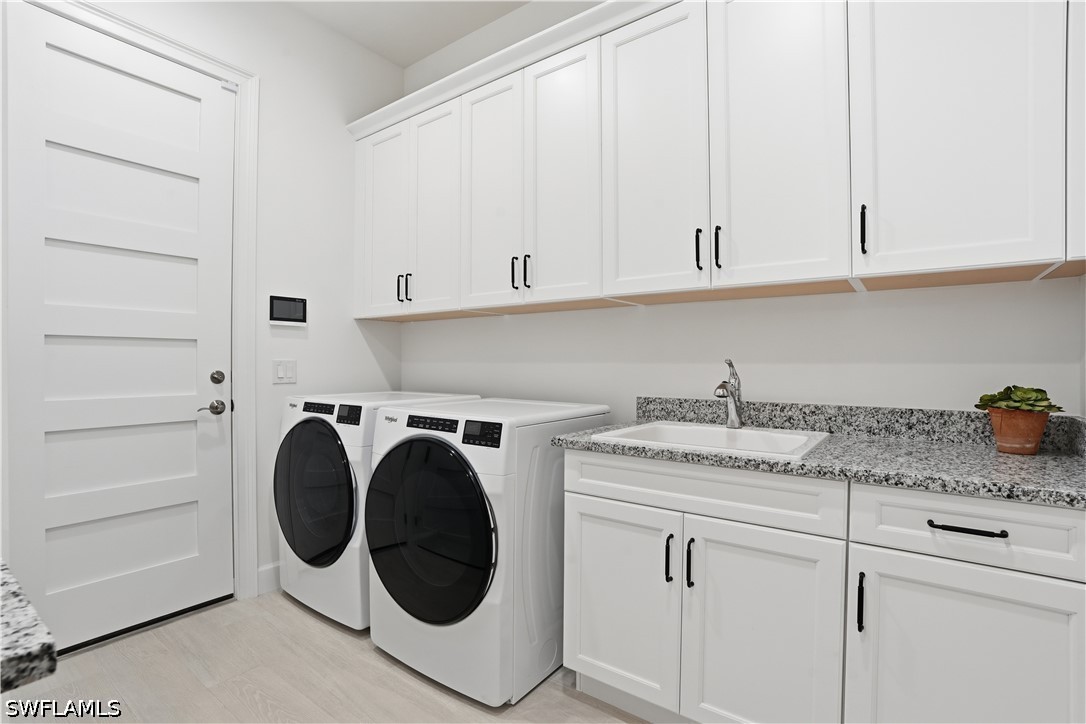 2 Bed Pool Home for Sale in Naples, photo 35