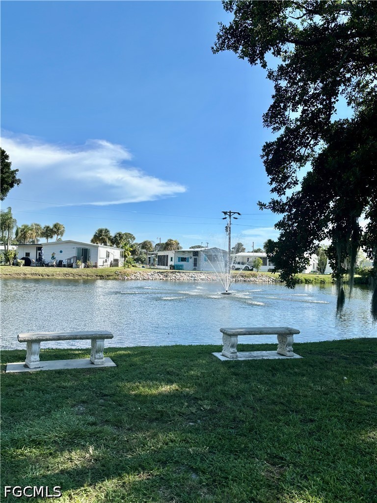2 Bed ManufacturedHome for Sale in North Fort Myers, photo 35